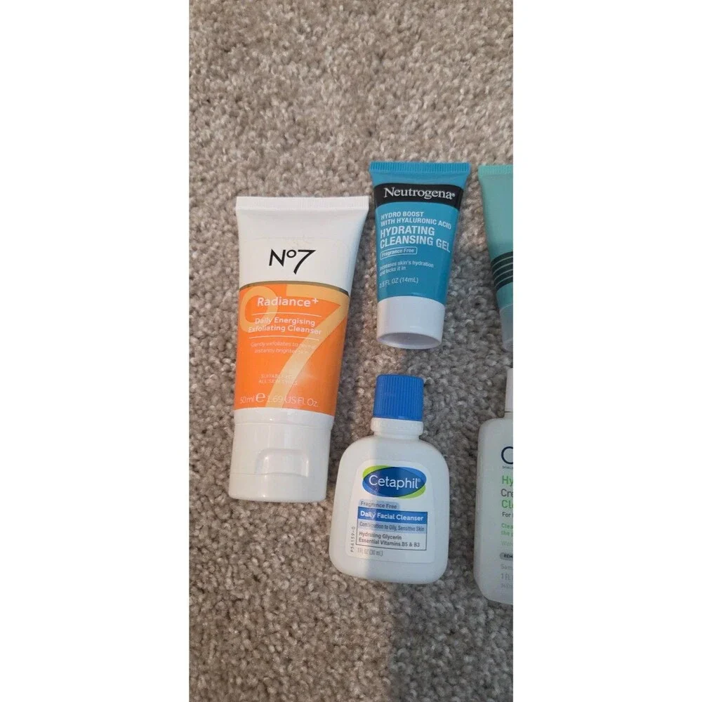 Skincare samples bundle